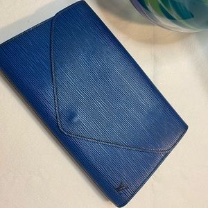 LOUIS VUITTON EPI ART DECO CLUTCH